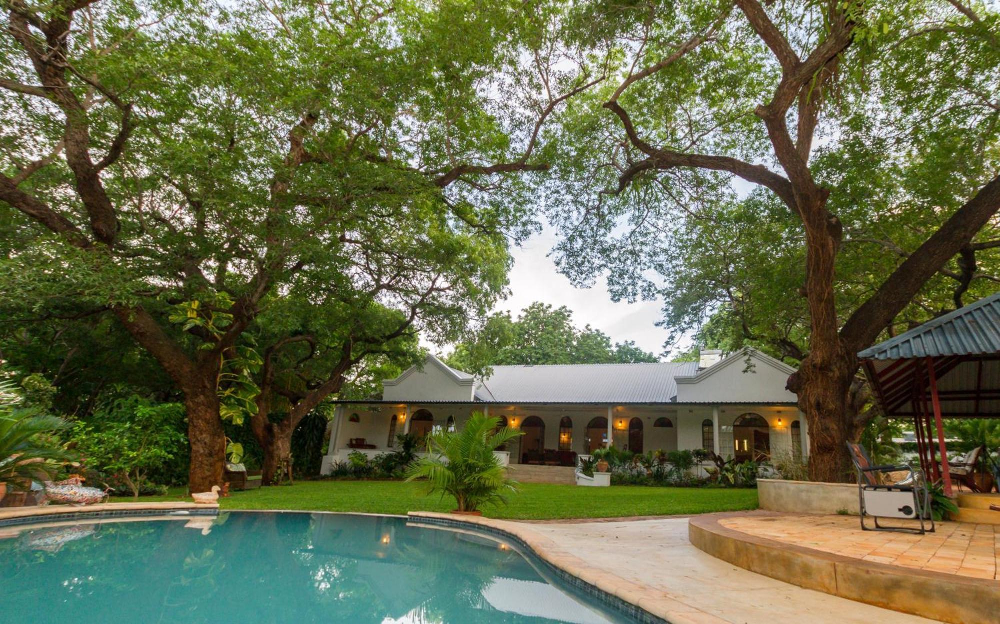 The Courtney Lodge Victoriawatervallen Buitenkant foto